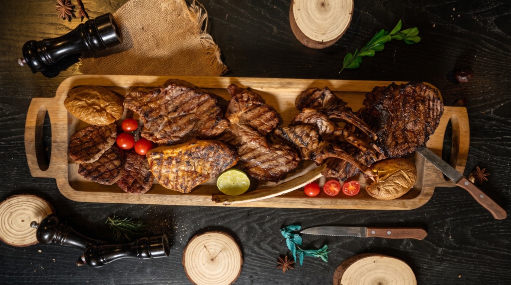 Стейки в Josper